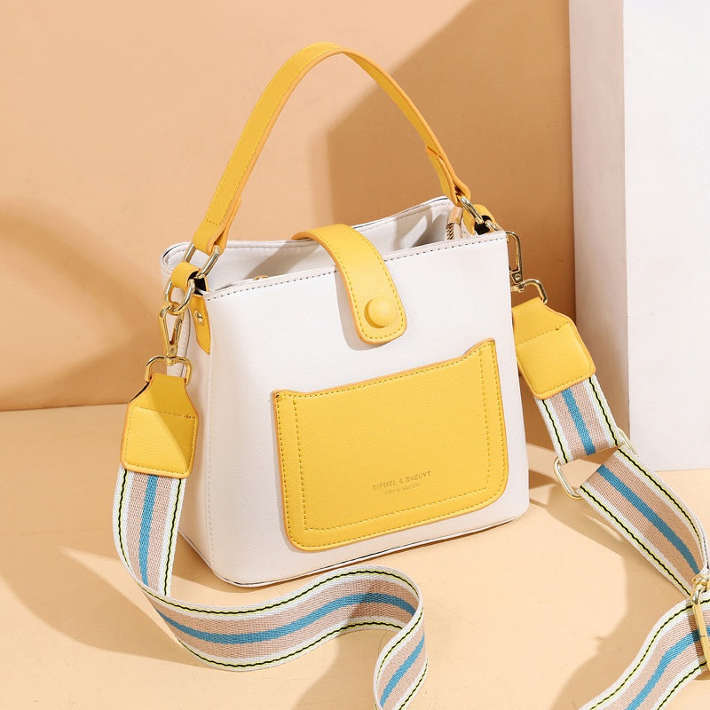 IELGY women's large-capacity fashion wide shoulder strap crossbody bag