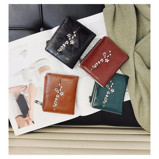 IELGY Vintage ladies short embroidered zip wallet