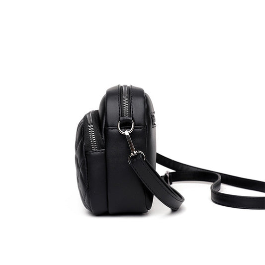 IELGY women's elegant street rhombus messenger bag