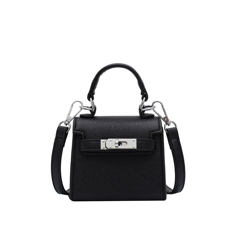IELGY  Korean one-shoulder bag fashion hand-held oblique satchel small bag tide