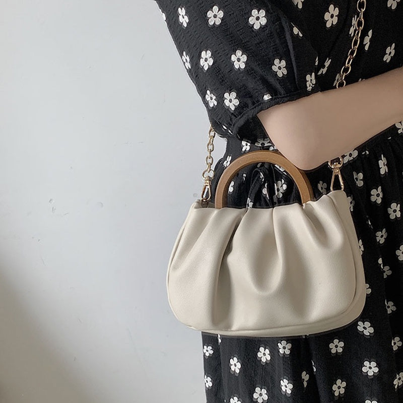 IELGY fashion cloud niche design sense messenger fan handbag