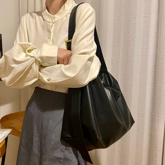 IELGY shoulder Women's bags Korean version Black Casual Large capacity Son and mother Simple handle bag