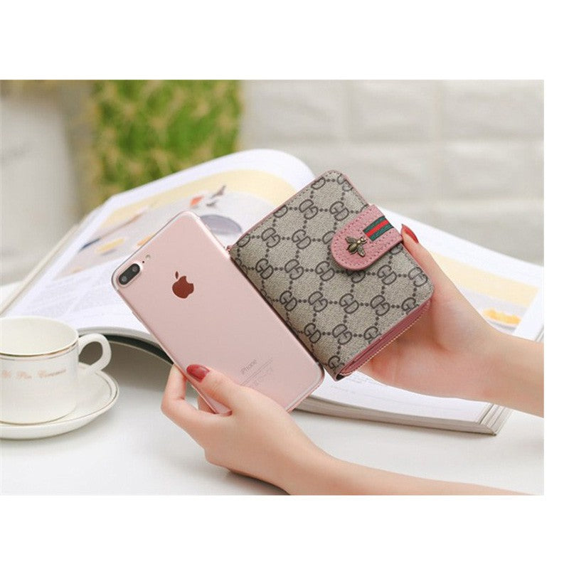 Short multi-function printed ladies wallet