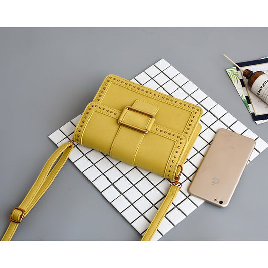 Korean version of the rivet small square bag shoulder Messenger bag