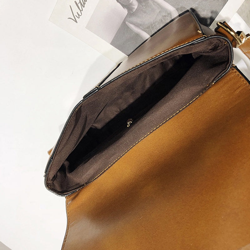 IELGY Korean version of solid color simple retro messenger small square bag
