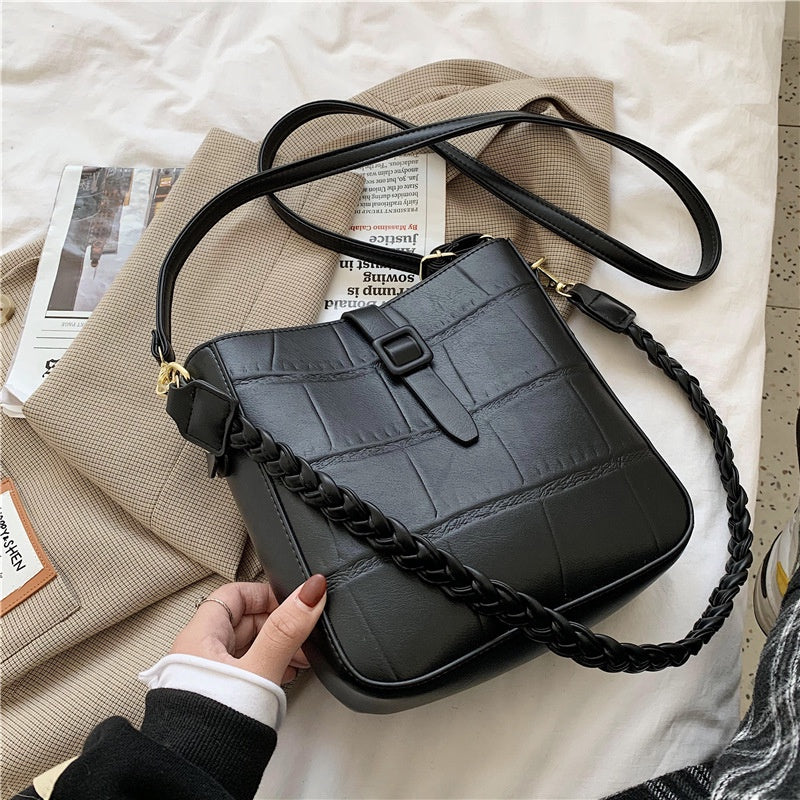 IELGY Fashion Ladies Large-capacity Korean Style Diagonal Bag Soft Leather Belt Buckle