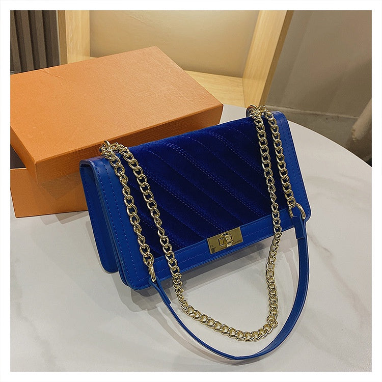 IELGY Women's chain fashion high-end shoulder and armpit diagonal bag