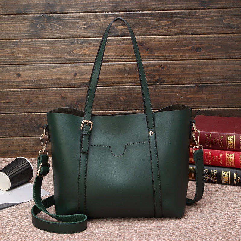 IELGY soft leather portable simple large-capacity messenger shoulder bag tide