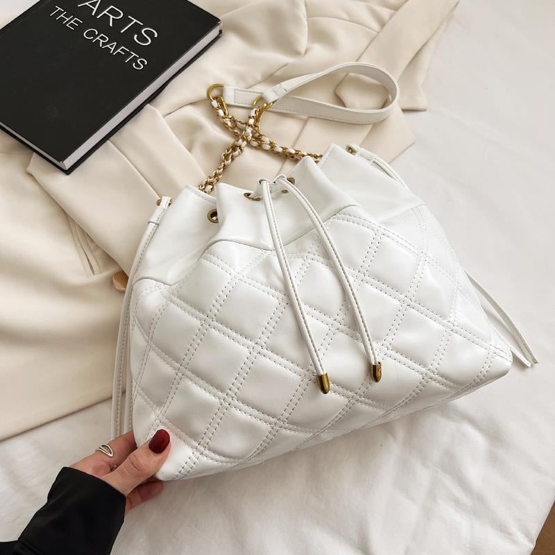 IELGY women's diamond all match chain messenger bucket bag