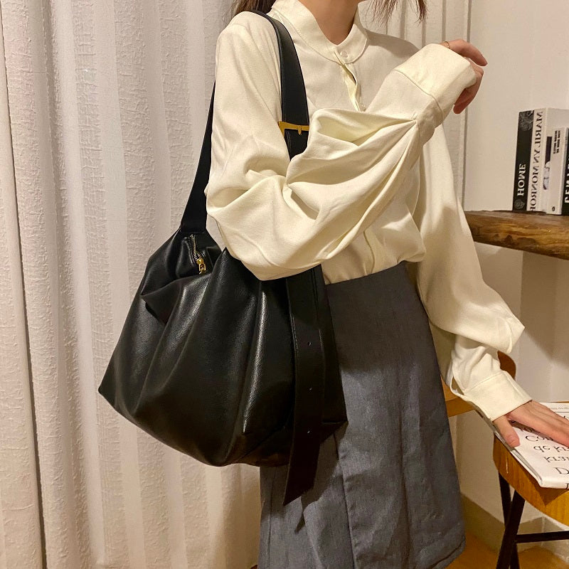 IELGY shoulder Women's bags Korean version Black Casual Large capacity Son and mother Simple handle bag