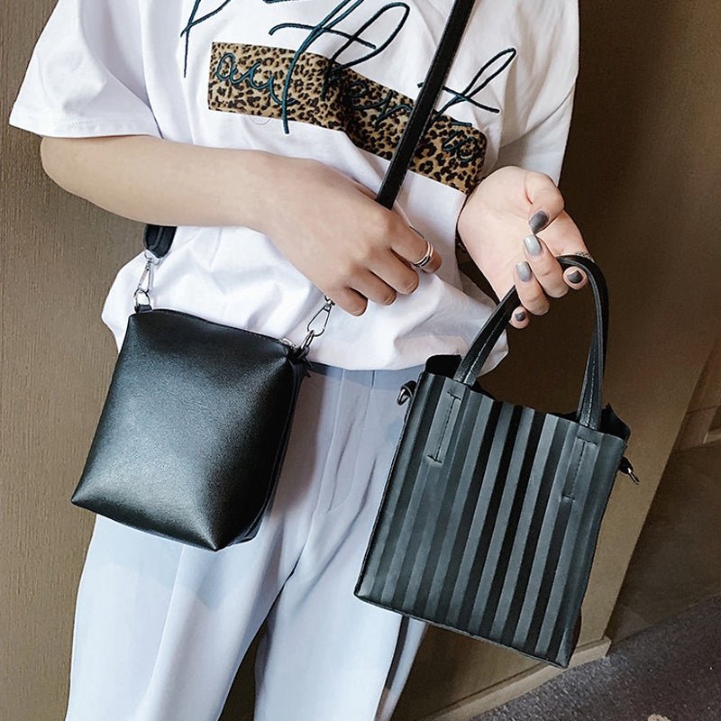IELGY Korean version of the Messenger bag