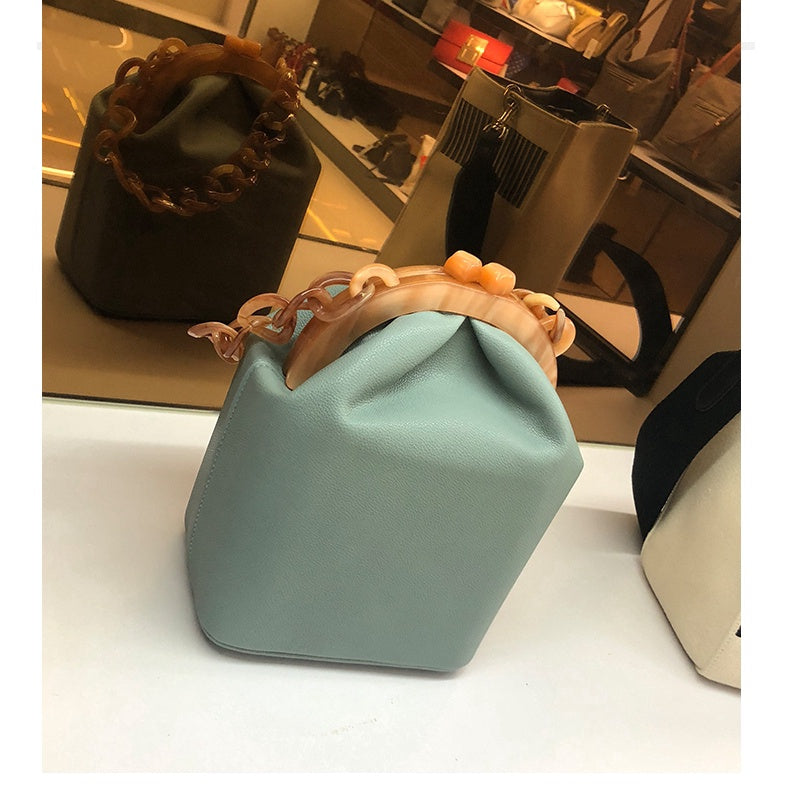 IELGY Acrylic Clip Bucket Bag Thick Chain Tote Shoulder Bag
