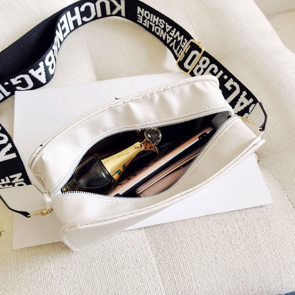 Ins super fire Korean style camera bag slung wide shoulder bag