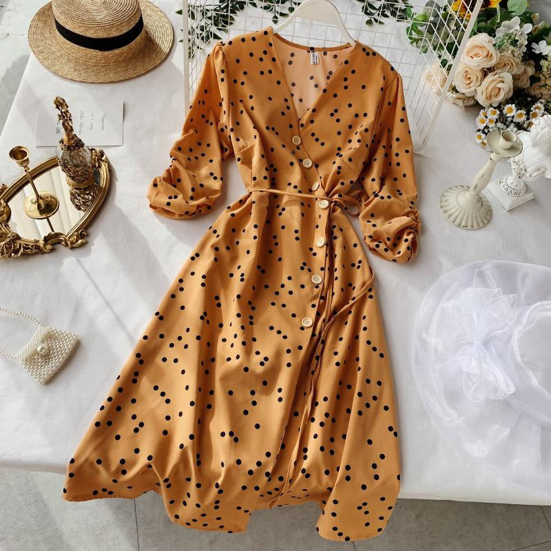 IELGY V-neck design pleated dress