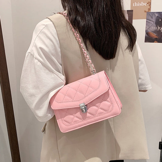 IELGY Korean version of the western style fashion rhombus small square bag texture chain messenger girl