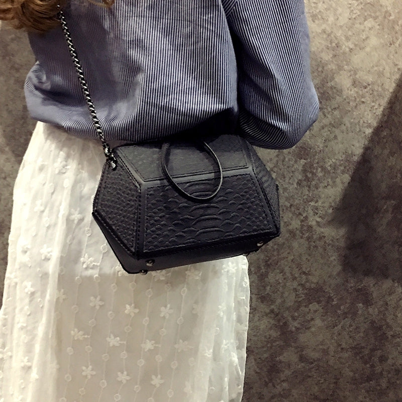 IELGY Chain bag handbags fashion Korean version of the rhombus wild Messenger bag girl bag mini