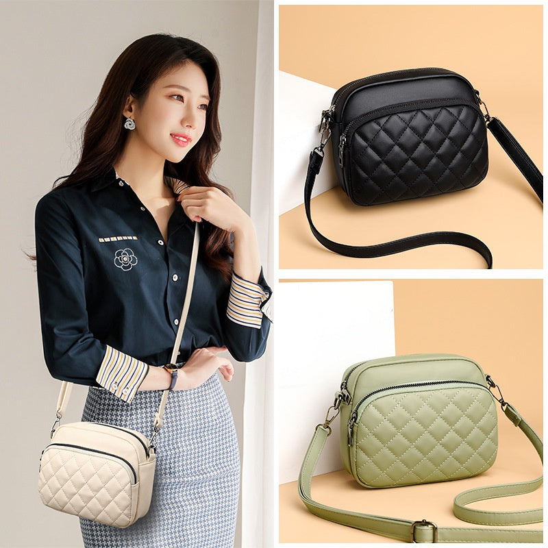 IELGY women's elegant street rhombus messenger bag