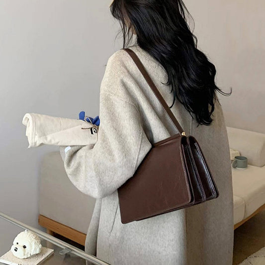 IELGY women's niche design retro pu leather shoulder bag