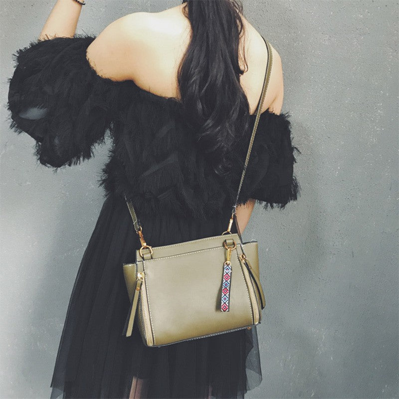 Korean bat bag hand bag shoulder bag