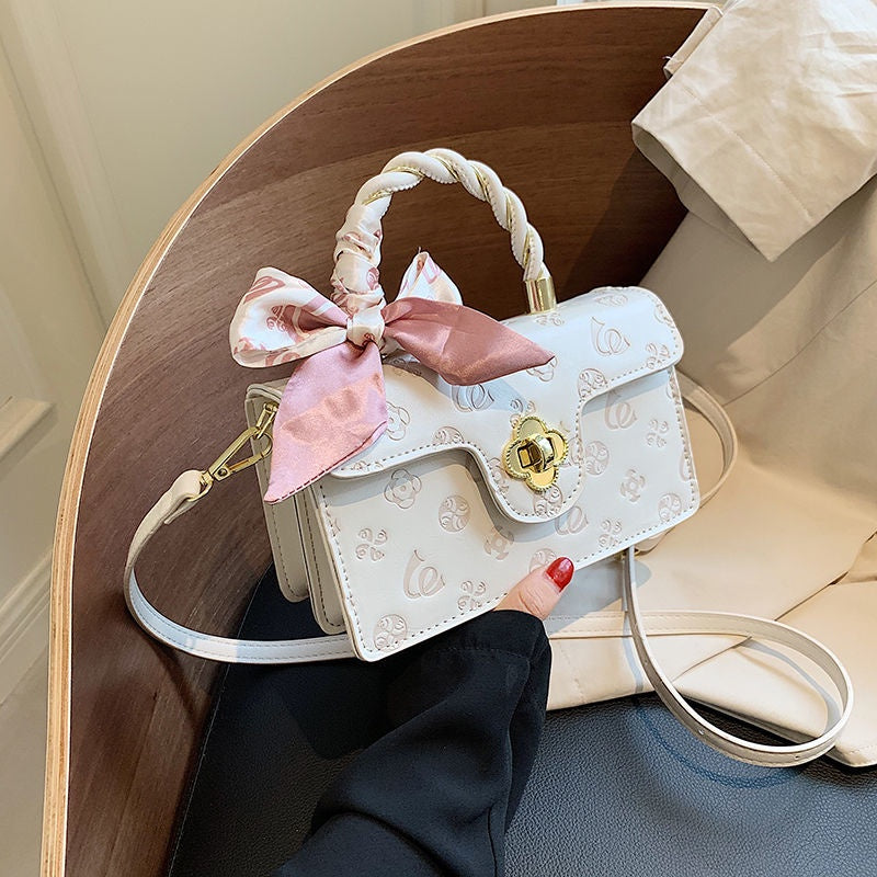 IELGY high-quality silk scarf decoration crossbody bag square