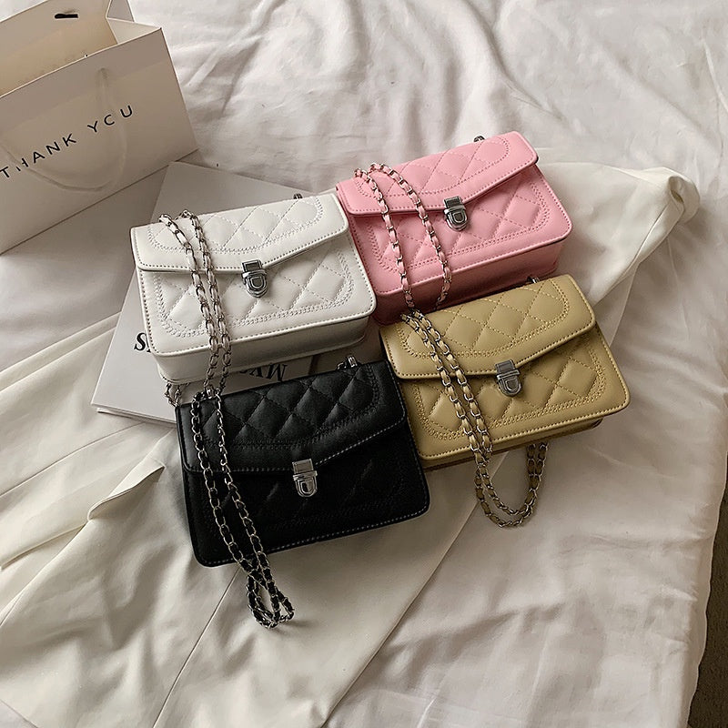 IELGY Korean version of the western style fashion rhombus small square bag texture chain messenger girl