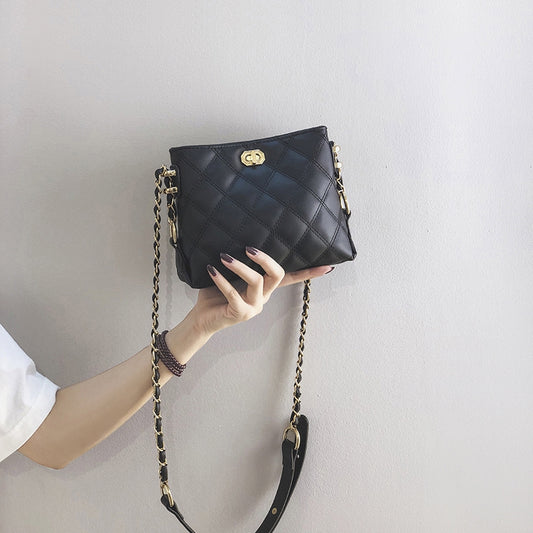IELGY Chain bag, foreign fashion, wild, oblique, fragrant, rhyme, small bag, tide
