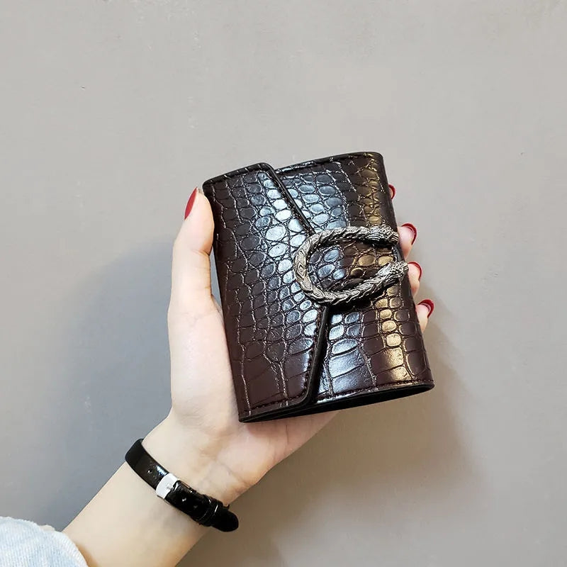 Ielgy Simple Women's Short Wallet
