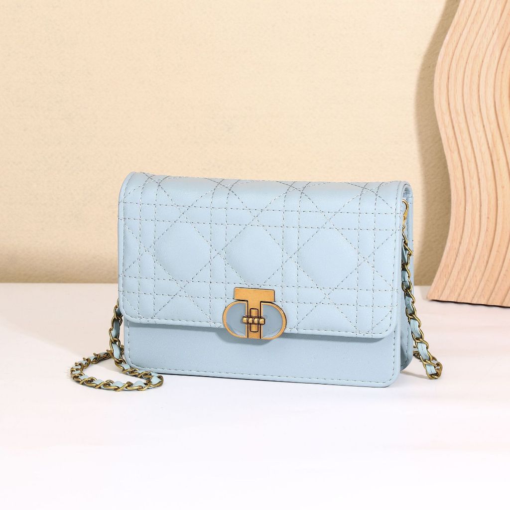 IELGY rhombic chain all-match fashion one-shoulder messenger small square bag