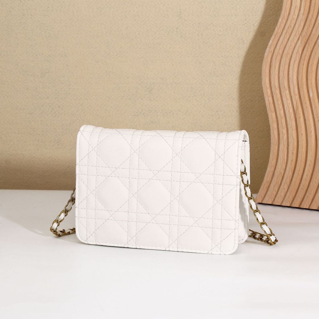 IELGY rhombic chain all-match fashion one-shoulder messenger small square bag