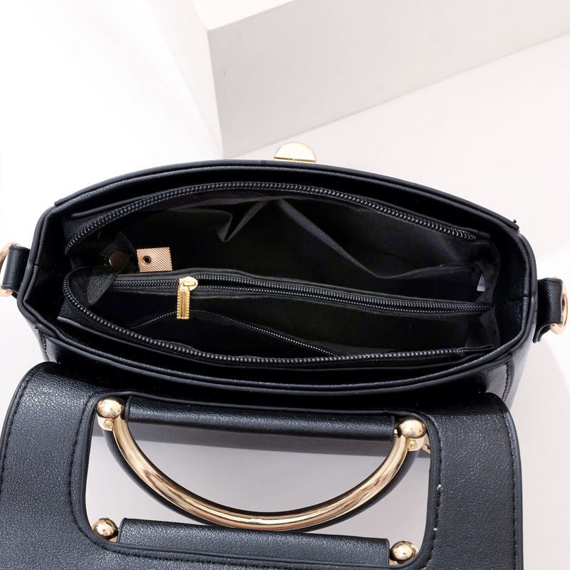 IELGY small bag female fashion all-match shoulder bag portable messenger bag small square bag