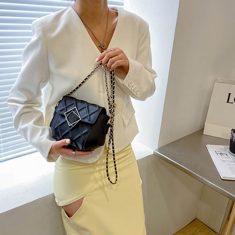IELGY Fashion Lingge Chain Female Diagonal Korean Style Temperament Small Square Bag