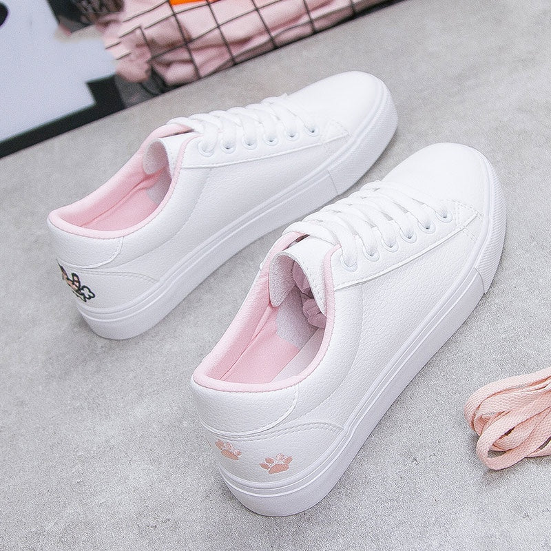 IELGY cute non-slip all-match flat-bottomed shallow round toe casual sneakers