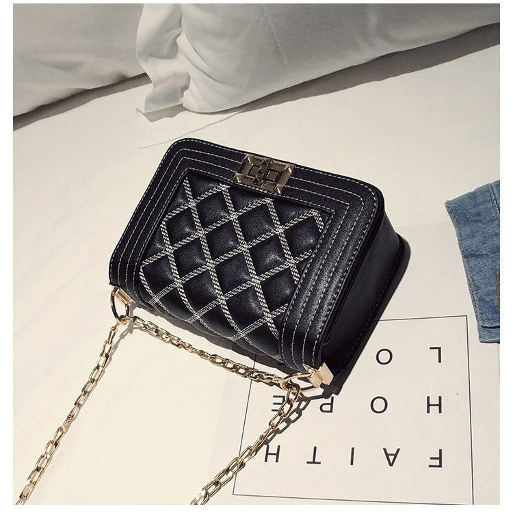 Korean version of the chain rhombic lock shoulder bag Messenger bag