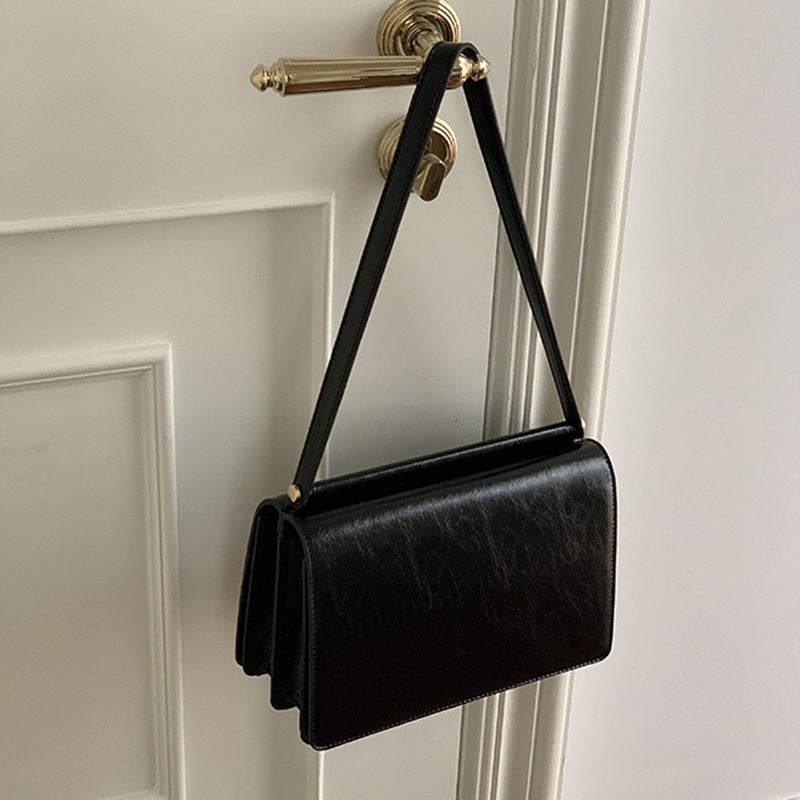 IELGY women's niche design retro pu leather shoulder bag