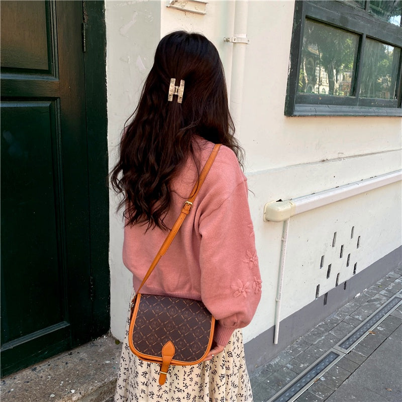 IELGY saddle bag retro fashion casual one shoulder messenger small bag female bag