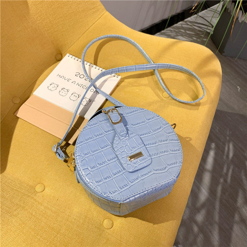 IELGY Women's Crocodile Pattern Round Ocean Tote Bag Mini All-match One Shoulder Messenger