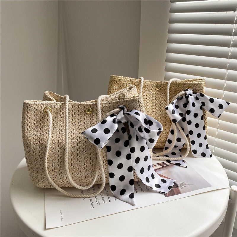 IELGY Korean retro bow woven bucket bag