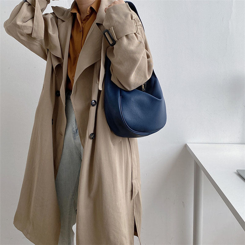 IELGY Large capacity Korean version Simple Retro Tote Fashion Trendy Black Woman's bag One shoulder