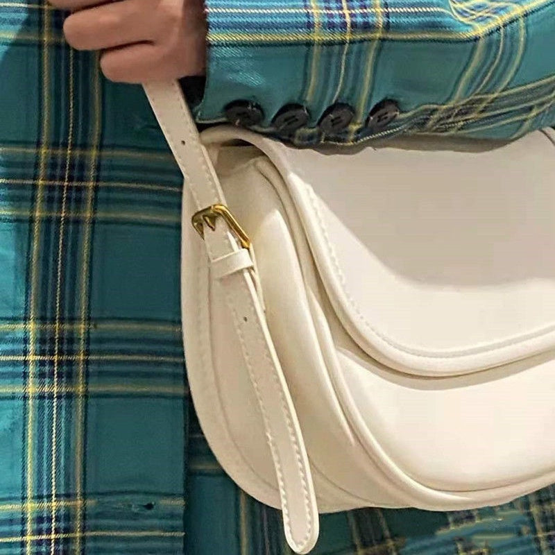 IELGY niche bag female solid color retro trendy ins fashion all-match single shoulder messenger