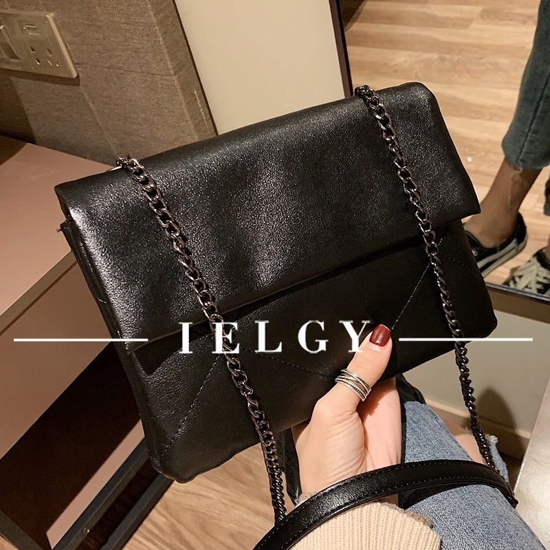 IELGY Korean version of the chain wild shoulder slung small square bag Fashion