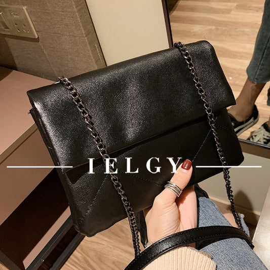 IELGY Korean version of the chain wild shoulder slung small square bag Fashion