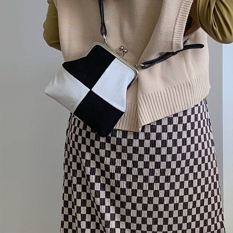 IELGY color matching checkerboard corduroy fashion retro crossbody handbag