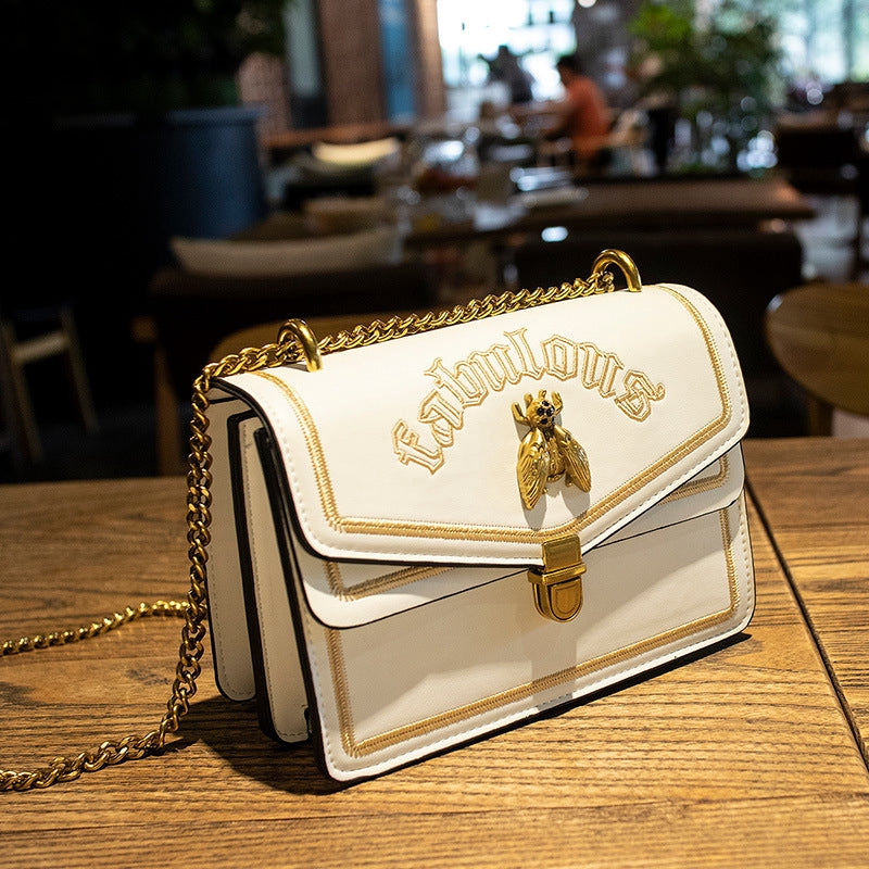 IELGY Bee handbags new fashion chain bag retro Messenger bag