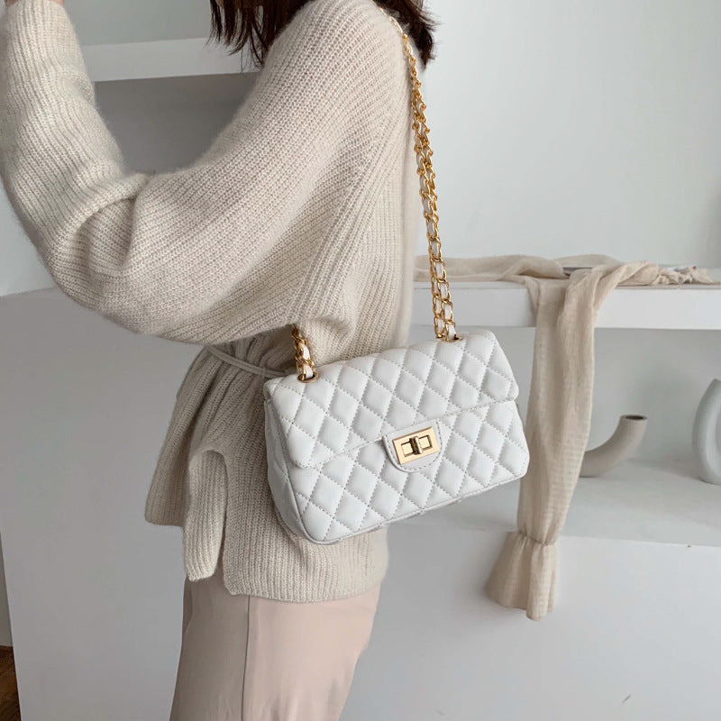 IELGY White commuter soft surface chain Women's messenger bag, all-match solid color fashion one shoulder