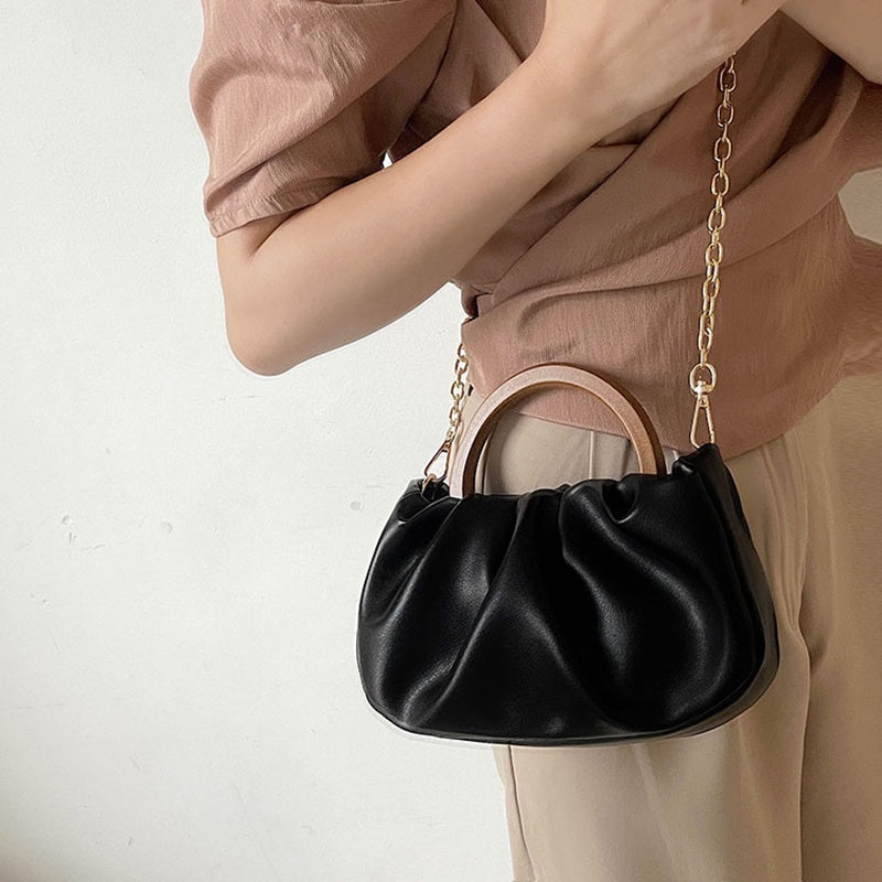 IELGY fashion cloud niche design sense messenger fan handbag