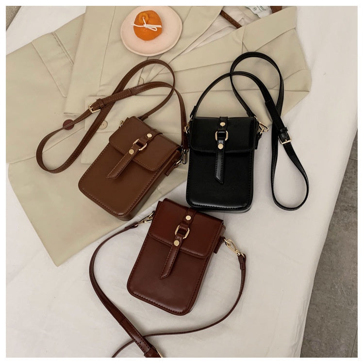 IELGY Korean fashion bag female tide joker ins shoulder crossbody simple mobile phone bag