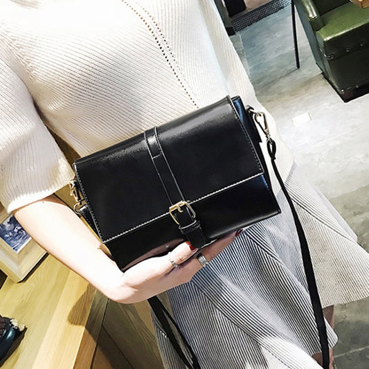 IELGY Korean version of solid color simple retro messenger small square bag