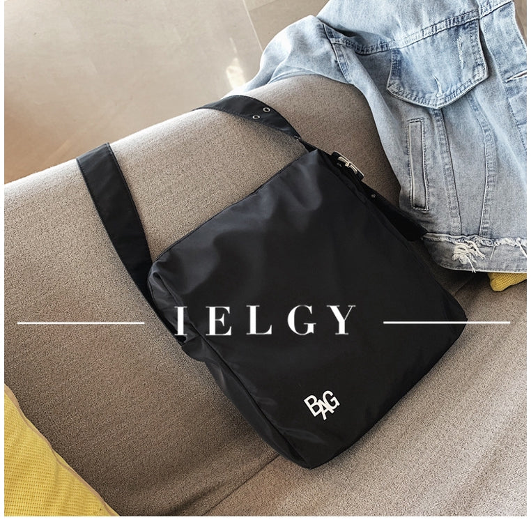 IELGY Sports Messenger Bag Girl Korea Ins Shoulder Bag