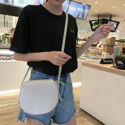 IELGY  retro saddle bag women bag Hong Kong wind oblique satchel ins small bag single shoulder simple 100 lap