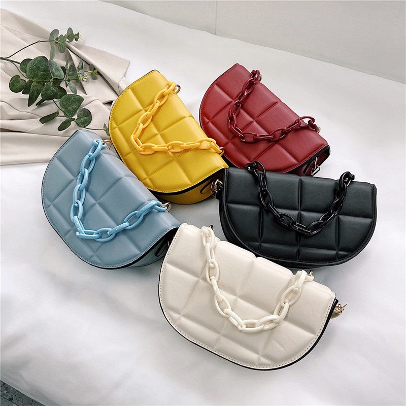 IELGY Fashion Crossbody Saddle Bag Casual Simple Pure Color Chain Semicircle